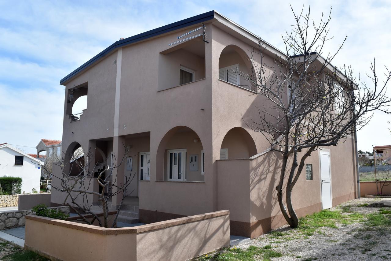 Apartments Oresic Vir Luaran gambar