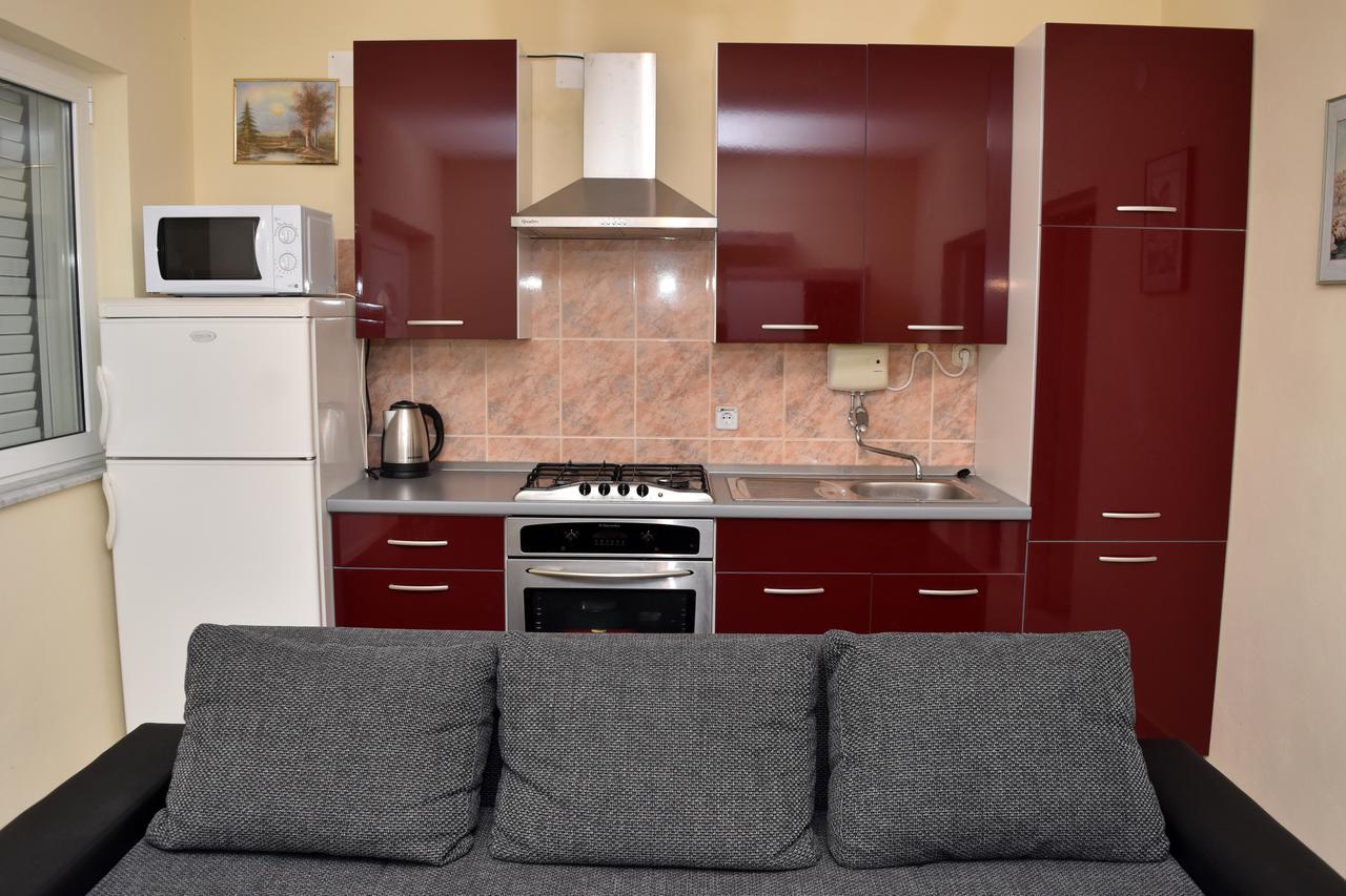 Apartments Oresic Vir Luaran gambar